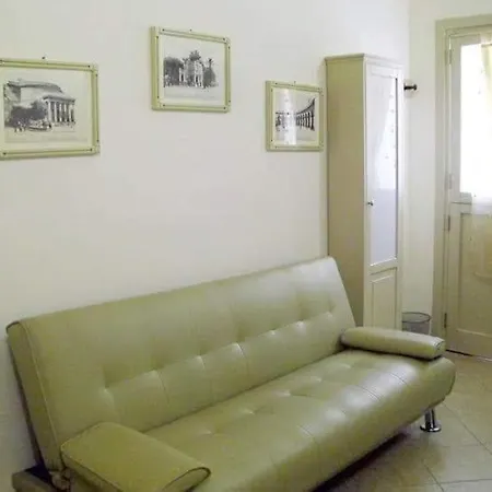 Nyaraló Bilocale Al Centro