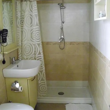 Bilocale Al Centro Nyaraló *